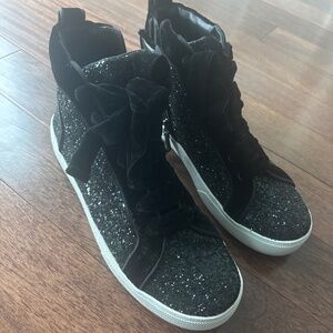 Alice + Olivia sneakers, size 9